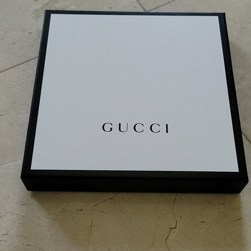 Empty gucci box never used